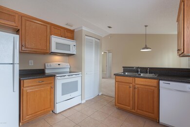 6201 Brandt St-17