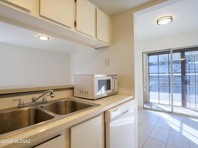 1620 N Wilmot Rd unit D165, Tucson, AZ 85712 - photo 7