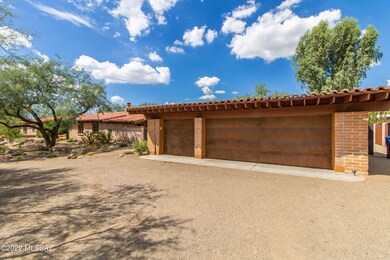 3-Car Garage