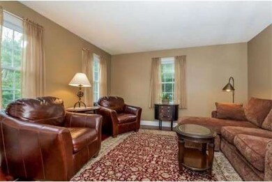 225 Edgewater Dr, Pembroke, MA 02359 - photo 5