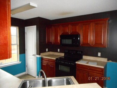 1525 Austin Dr, Macon, GA 31217 - photo 7
