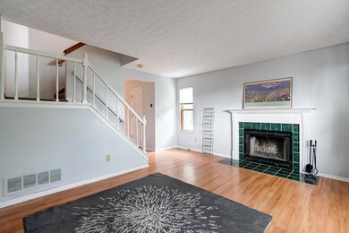 7381_Murrayfield_living room 4
