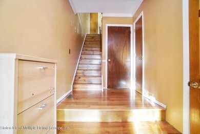 95 Corona Ave, Staten Island, NY 10306 - photo 4