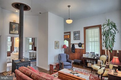 607 Moores Mountain Rd, Mechanicsburg, PA 17055 - photo 5