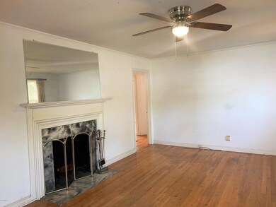 2  Living Room