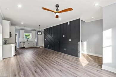 405 E Broad St, Salisbury, NC 28144 - photo 3