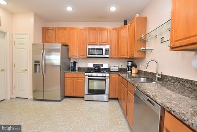 13729 Currant Loop, Gainesville, VA 20155 - photo 7