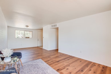 2018 S Cloverland Ave, Tucson, AZ 85711 - photo 7