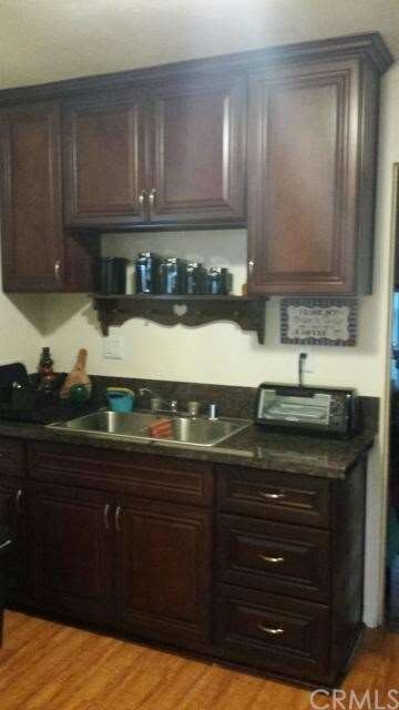Front Unit Kitchen