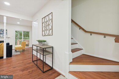 11500 Summer Oak Dr, Germantown, MD 20874 - photo 2