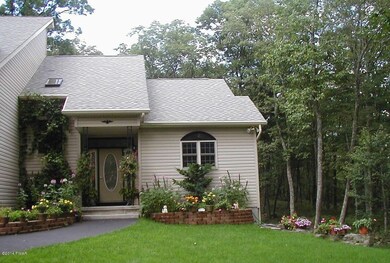 202 Oak Ridge Dr, Milford, PA 18337 - photo 6