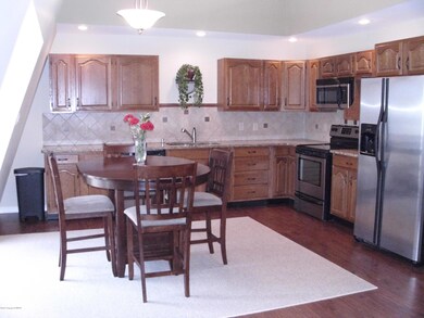 7 Colony Dr, Mountain Top, PA 18707 - photo 5