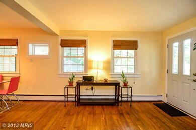 103 Harmony Dr SE, Vienna, VA 22180 - photo 4