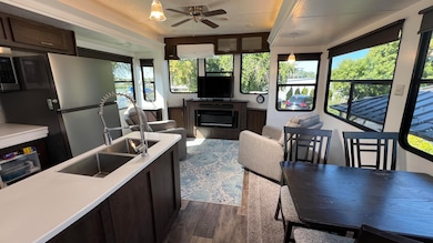 875 E Wells St unit 20, South Haven, MI 49090 - photo 7