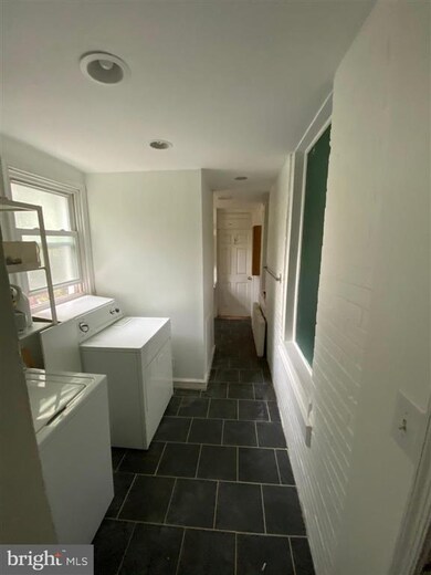 516 W Queen Ln unit 1, Philadelphia, PA 19144 - photo 2