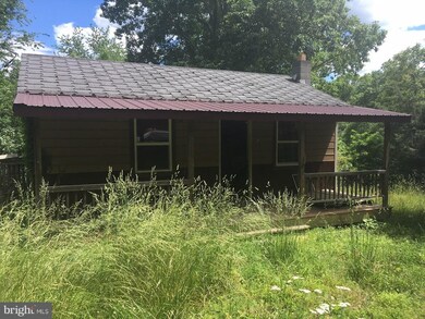 13457 Millstone Cir, Hancock, MD 21750 - photo 2