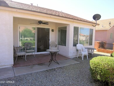 Covered patio, note the ceiling fan!