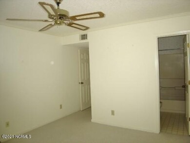 650 Cedar Point Blvd unit C25, Cedar Point, NC 28584 - photo 6
