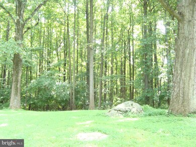 630 Featherbed Ln, Garnet Valley, PA 19060 - photo 2