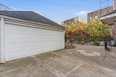 33-43 83rd St, Flushing, NY 11372 - photo 3