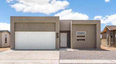 705 Nazareno St, El Paso, TX 79928 - photo 2