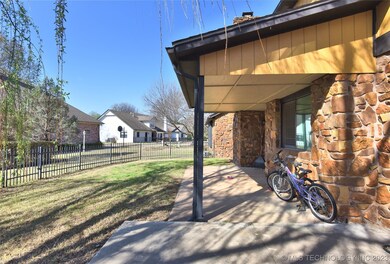 501 Fairway Ct, Broken Arrow, OK 74011 - photo 4