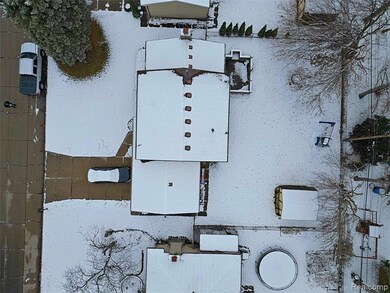 29713 Mackenzie Cir W, Warren, MI 48092 - photo 5