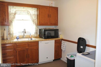 22 cranberry kitchen