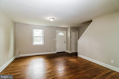 8640 Willow Oak Rd, Parkville, MD 21234 - photo 4