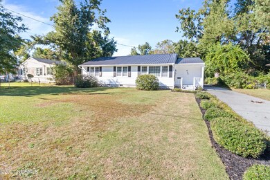 615 Williams St, Jacksonville, NC 28540 - photo 2