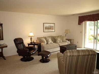 916 Cold Spring Rd unit 3, Allentown, PA 18103 - photo 4