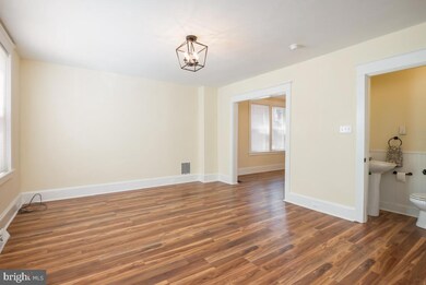 17 E Filbert St, Lancaster, PA 17603 - photo 5