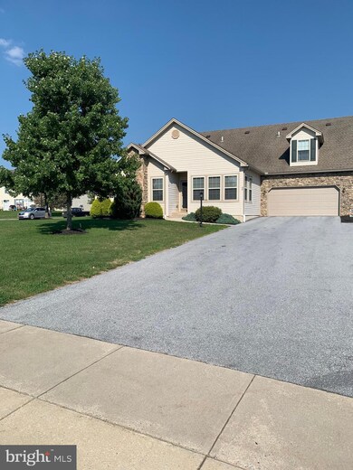 50 S Village Cir, Palmyra, PA 17078 - photo 3