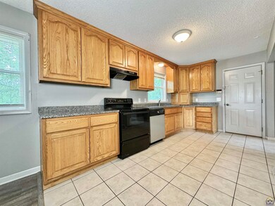 4006 SW Shunga Dr, Topeka, KS 66614 - photo 4