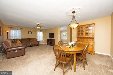 11 Knollwood Dr, Woodbury, NJ 08096 - photo 7