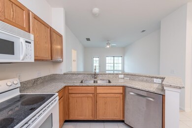2800 S Knightsbridge Cir unit 94, Ann Arbor, MI 48105 - photo 6