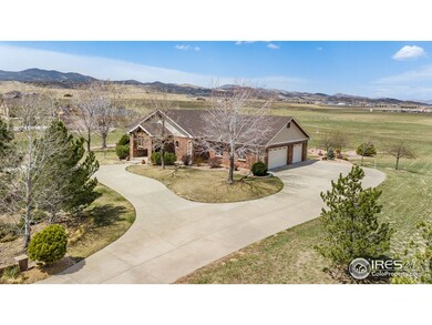 jCircular drive, side load garage, mature landscaping