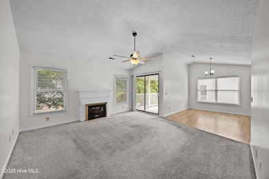 123 W Victoria Ct unit F, Greenville, NC 27834 - photo 7