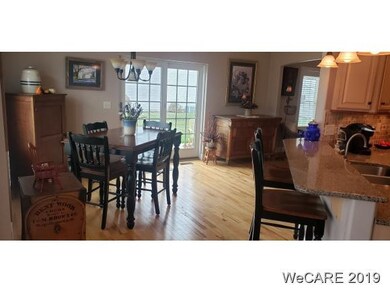 1902 Cinnamon Dr, Wapakoneta, OH 45895 - photo 6