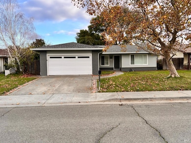 445 Drouin Dr, Rio Vista, CA 94571 - photo 5