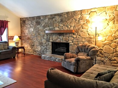 Jason Dr Ry Mt., Jones - Pic 9