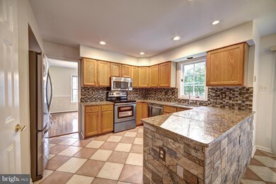 2010 Advisory Ct, Sykesville, MD 21784 - photo 4