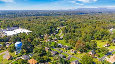 121 Forbes St, Madison Heights, VA 24572 - photo 4