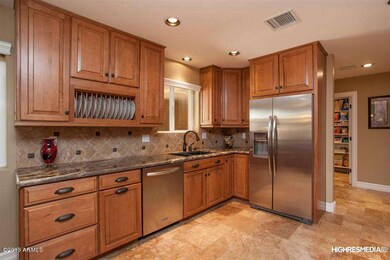 Kitchen 2