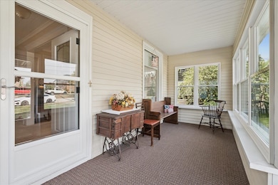 1760 Plymouth Ct, Dubuque, IA 52003 - photo 4