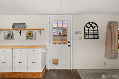 1050 Howard St unit 3, Raymond, WA 98577 - photo 7