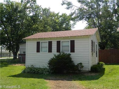 704 Playground Rd, Archdale, NC 27263 - photo 6