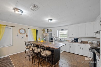 185 Pecan St, Uriah, AL 36480 - photo 4