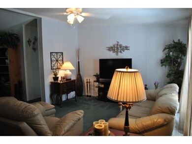 125 Willow Cir, White River Junction, VT 05001 - photo 5