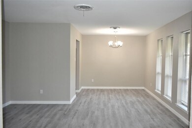 409 Brookview Dr, Hurst, TX 76054 - photo 5